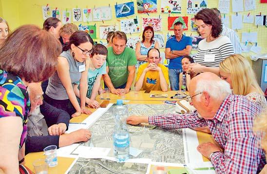divadlo. Sokolové ale od počátku vyvíjeli kulturní činnost v amatérských folklorních, pěveckých, hudebních a divadelních souborech. Kniha, kterou pan Prchlík napsal to jen potvrzuje.