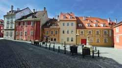 A městský Nadační fond Historický Cheb plánuje zpřístupnění právě takto jedinečných půdních prostor pěti domů na chebském náměstí Krále Jiřího z Poděbrad.