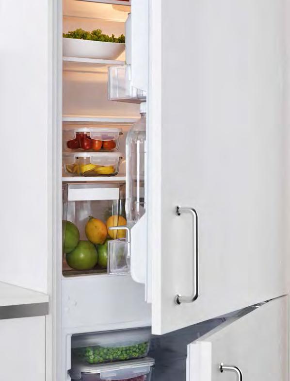 CHLADNIČKY A MRAZNIČKY Chladničky a mrazničky IKEA jsou vybavené praktickými funkcemi a doplňky, které vám pomohou udržet jídlo déle čerstvé.