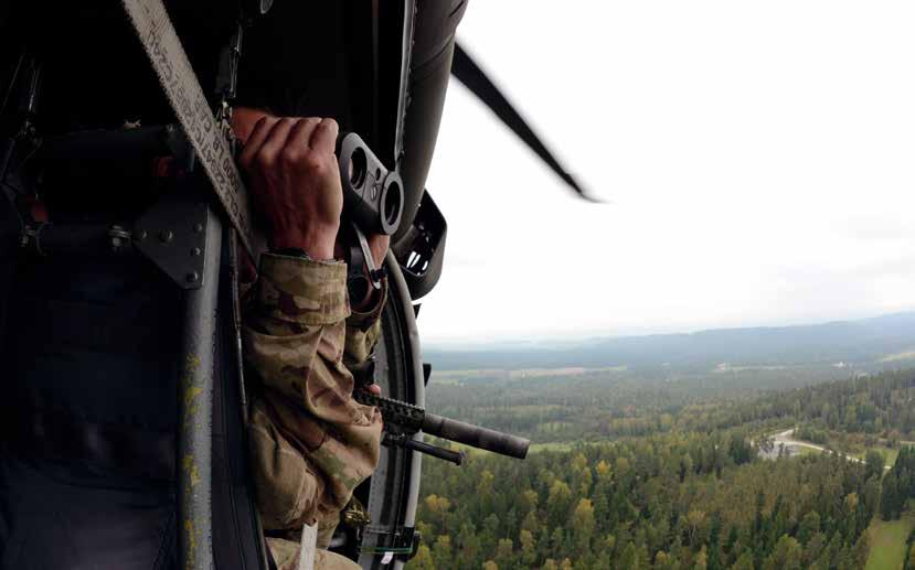 40 A report A report 11/2017 8/2017 Snajpři si to rozdali mezi sebou Překážková dráha, noční navigační pochod nebo střelba na vodní hladině.