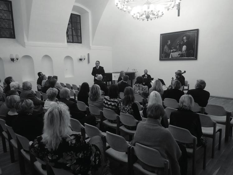 Výroční zpráva Asociace poskytovatelů hospicové paliativní péče 11 2. Koncert na podporu Asociace Koncert pro hospice na podporu Asociace poskytovatelů hospicové paliativní péče se konal v pátek 2.