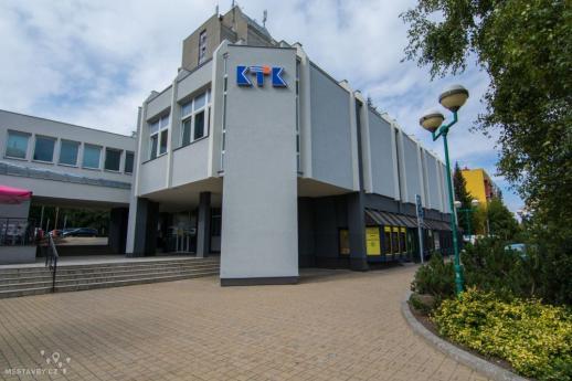 Dodavatelem stavby byla firma STASEKO PLUS, s. r. o.