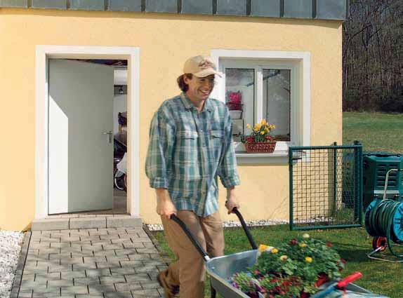 Jednokřídlé nebo dvoukřídlé Použitelné vlevo / vpravo (s rohovou zárubní) Tepelně izolační U D = 1,7 W/ (m² K)* Tlumící hluk Rw cca 39 db* Možné přídavné funkce: T30, požárně odolné* Jako