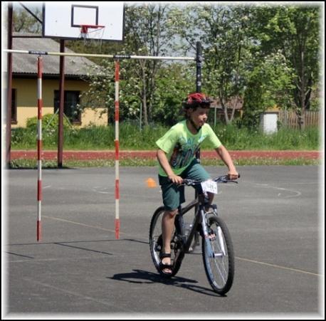 Zde jsou jejich výsledky: KATEGORIE: 2007 + MLADŠÍ JMÉNO VÝSLEDNÝ ČAS POŘADÍ Jirka Klementovič 20,1 1. Ríša Dulaj 21,3 2.