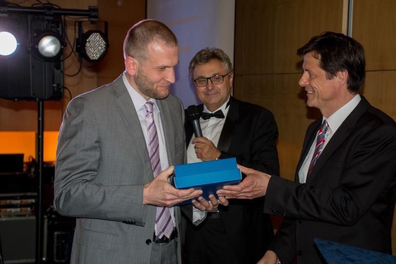 výzkumu Sedmý ročník výroční vědecké konference, spojený s předáním
