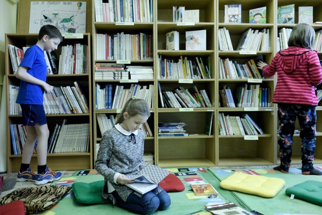Prosíme, vyzkoušejte práci s nimi a dejte nám prostřednictvím Vašich metodiček vědět, jak se s nimi dětem pracovalo, dokumentujte výsledky jejich práce. Nenechte si své zkušenosti pro sebe.