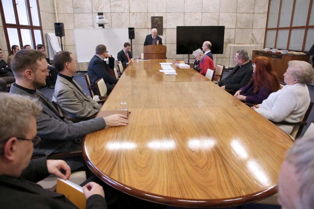 78. večer Společnosti pro církevní právo 78. večer z cyklu Působení práva ve společnosti a církvi se konal 20. února 2018 v reprezentační posluchárně č. 38 na Právnické fakultě Univerzity Karlovy.