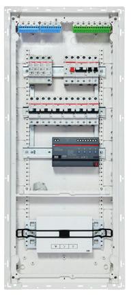 UK600 INTELIGENTNÍ PROSTOR PRO VAŠE INSTALAČNÍ PROJEKTY 40 Rychlosvorky/svorkovnice N/PE Standardizované, orientované na budoucnost, flexibilní Konfigurovatelné podle potřeb uživatele Modularita a