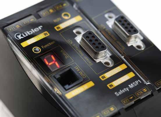 Safety-MSP1 Safety-MS2 Safety-MSP2 BM_ Maximální počet 2 2 2 2 rozšířujících modulů Bezpečné linky pro digitální vstupy - I Bezpečné linky pro digitální