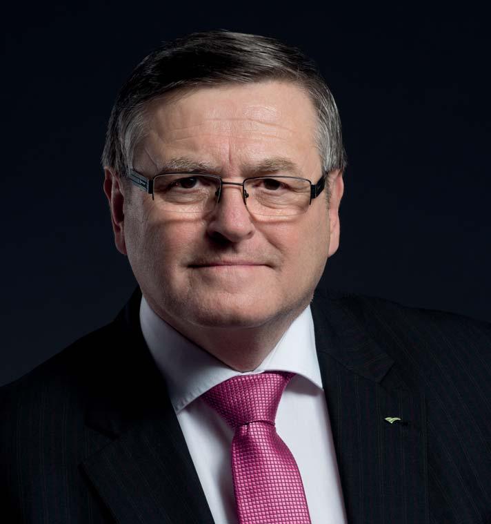 ROZVOJ INFORMAČNÍCH TECHNOLOGIÍ Náš kraj dlouhodobě považuje informační technologie a elektronizaci veřejných služeb za jednu z klíčových rozvojových priorit.