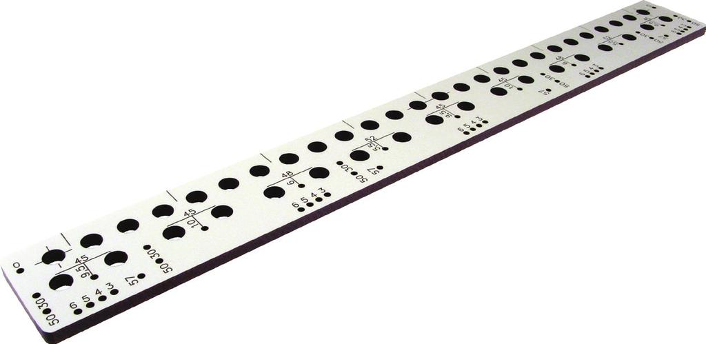 vrtání děr nosičů polic průměru 3 a 5mm, vrtání otvorů pro úchytka, pro vrtání a značení otvorů pro K panty. FKP900 obsahuje šablony pro předvrtání děr nejpoužívanějších K pantů.