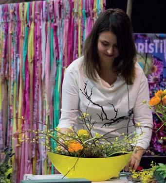 MEDIÁLNI PARTNER FLORISTICKÁ SHOW POŘADATEL: PAVLÍNA ŠVECOVÁ ČASOPIS FLORISTIKA