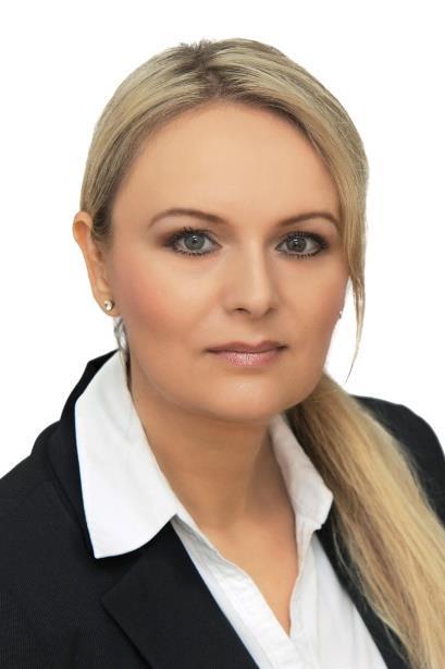 Úvodní slovo ředitelky Snad již tradičně, a tak ani letos tomu nemohlo býti jinak, než že letošní rok byl plný novinek.