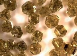 Diamantové nástroje Technické informace Diamant Diamant je nejtvrdší známý přírodní nerost. Výběr diamatu závisí na způsobu užití.