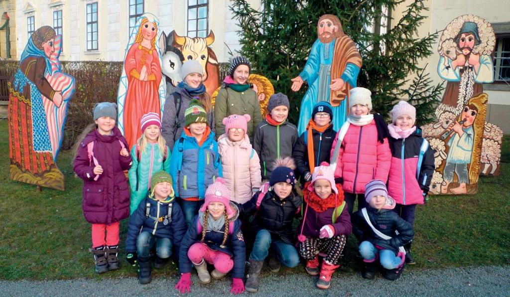 Foto: archiv ŠD Drtinova Po prohlídce jsme se stavili na náměstí v cukrárně a už jsme museli spěchat na zpáteční vlak.