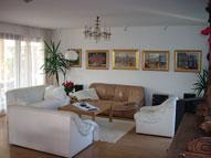 75m 2, udržovaný standard, 777 749 499 Cena: 1850000, Kč Prodej