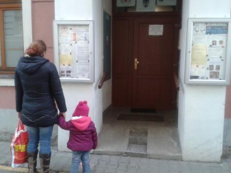 od uživatelek 248 610,00 Kč opravy 142 350,00 Kč sponzorské dary 6 610,27 Kč cestovné 5