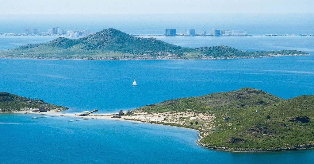 Seniorský dotovaný zájezd (minimálně polovina skupiny 55+) La Manga - Mar Menor Mar Menor španělské mrtvé moře v provincii Murcia leží jedna z největších pobřežních lagun Mar Menor (Malé moře).
