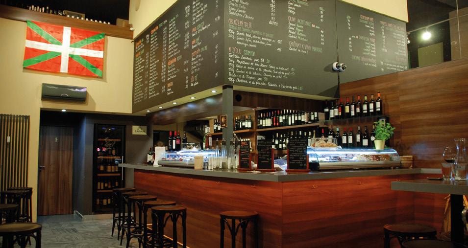 00 dlouho chybělo místo, kde by se spojila velmi čistém a nadčasově pojatém prostoru ÚT 11.30 02.00 špičková gastronomie s výbornými víny. máte možnost ochutnat množství pečlivě 12.00 22.