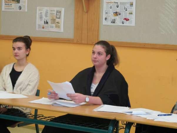 odnětí svobody v délce 7 let a odebrání zbrojního průkazu. Obhájci obžalovaného označili výpovědi poškozených jako nedůvěryhodné, neboť se neshodovaly.
