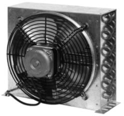 Model Průtok Ventilátor Výkon Rozměry Plocha Proudění Katalogové Cena vzduchu n x Ø R-404A R-407C R-448A R-449A W x H x D výměníku vzduchu m³/h (1) mm m 2 UA4 1960 1 x 300 4,00 3,94 3,97 4,01 505,5 x