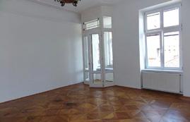 Panelový dům po revitalizaci.