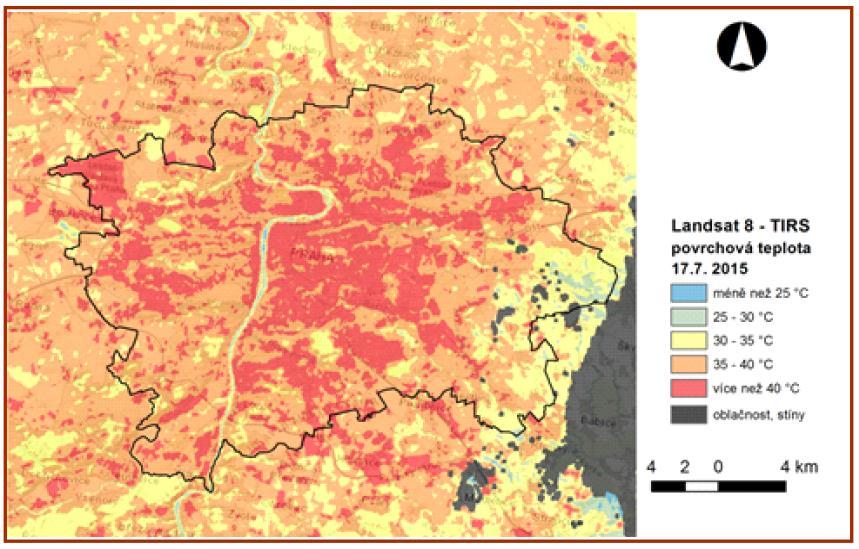 Obr. 2: Povrchová teplota na území hl. m. Prahy dne 17. 7. 2015 kolem poledne. Snímek satelitu Landsat 8. (Zdroj: Gisat.