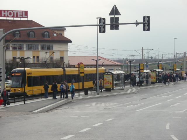 KDE JE TO MHD? Druh dopravního prostředku Počet obyvatel Přepr.