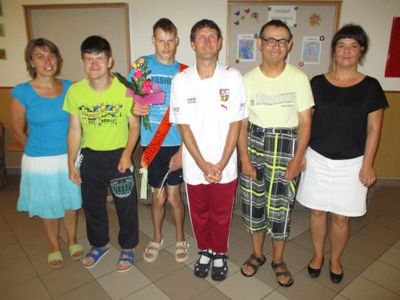 SLAVNOSTNÍ VYŘAZOVÁNÍ V pátek proběhlo slavnostní vyřazování žáka