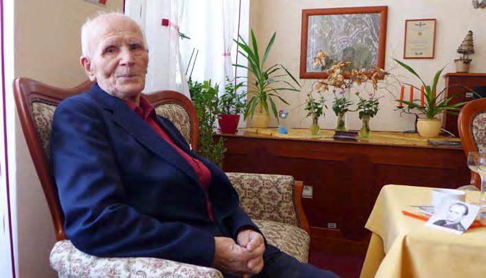 Oblíbila si Křižíkovu ulici, kde bydlela nejdříve, i okolí dnešní ulice I. P. Pavlova, kam se později s rodiči přestěhovala. Odsud jsem to měla blízko na Tři kříže, kam jsem ráda chodila.