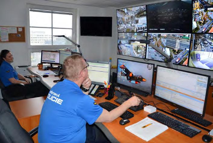 MĚSTSKÁ POLICIE Operační střediska se dočkala integrace Dnem 25.