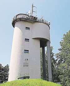 2 14. července 2017 Třebíčsko Vodovodčiříční lázněslouží dodnes. Prosadil je Vaněk Před 130 lety se vtřebíči narodil výrazný starosta, který byl iposlancem Národního shromáždění.