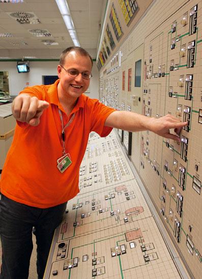 Technický rozvoj V roce 2007 byla EDU, podobně jako tomu bylo i dříve, ve fázi velkých investičních projektů, které výraznou měrou přispějí k modernizaci elektrárny a ke zvýšení efektivity výroby