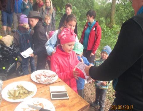 Tato tradiční akce začala úpravou první studánky před 39