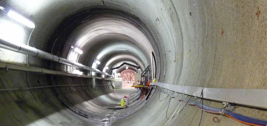 Švýcarsko - Grimsel Podzemní laboratoře v zahraničí PVP Bukov, podobně jako jiná zahraniční zařízení, využívají infrastruktury starších podzemních děl.
