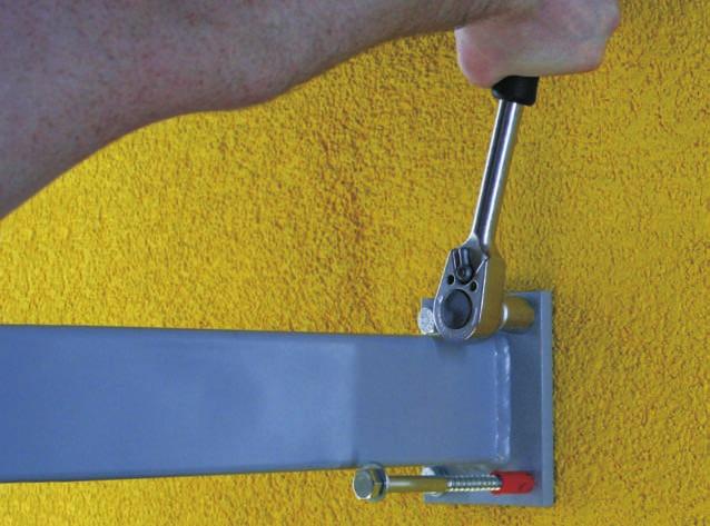 4.004 Montážní kvádr Quadroline -PU Fixation ashlar Quadroline -PU Montovaný objekt připevněte pomocí hmoždinek do zdiva.