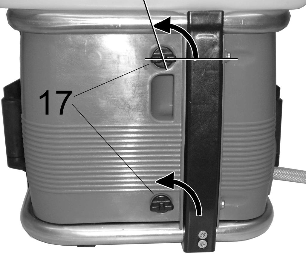 5.1 Montáž 5. Příprava práce Z důvodu expedice není akumulátorový tlakový postřikovač úplně smontovaný. Stroj se smí uvést do provozu pouze v kompletně smontovaném stavu.