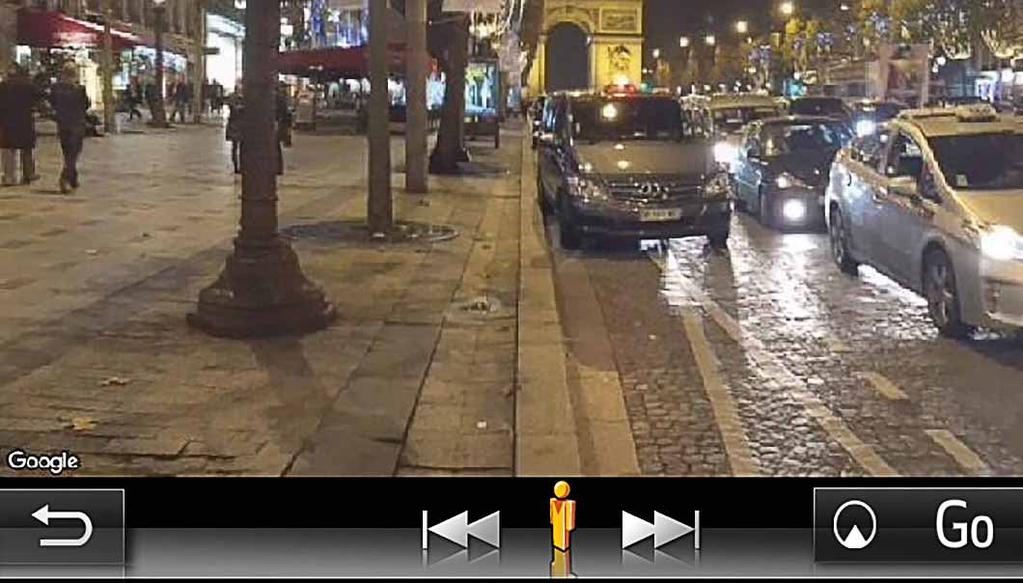 Google Street View Google Street View Vám umožňuje zobrazit okolí Vaší současné polohy nebo cíle cesty, přičemž můžete současně sledovat