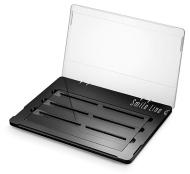 se zapnutou vakuovou pumpou,možnost použití fólií až do tloušťky 5,5 mm. Erkoform 3d+vydává akustický i optický signál pro zahájení adaptování fólie.