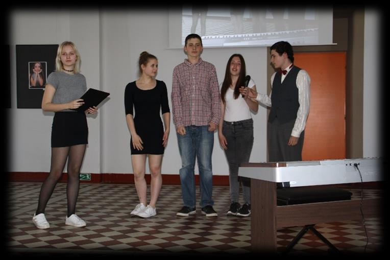 prací studentek Pedagogického lycea a účastníků