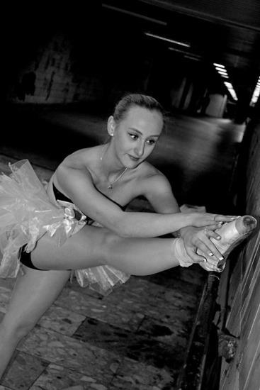 V roce 2017 vítězka okresního kola Wolkerova Prostějova a spolu s Matoušem Pokludou druhá v kategorii dramatizace dramatické a recitační soutěže Čtvrtlístek s postupem do celostátního kola.