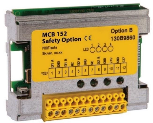 Obrázek 39 Bezpečnostní modul MCB152 [33] 4.3. Bezpečnostní funkce realizované ve frekvenčních měničích Siemens Měniče typu Sinamics od společnosti Siemens typově odpovídají ACS880 od firmy ABB a VLT od firmy Danfoss.