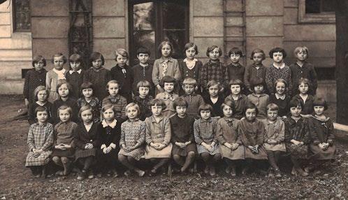 František Dudek Životní příběh kováře a legionáře Bohuslava Suchánka Proměny českého venkova v minulém století a osudy československých legionářů během první světové války a revoluce v