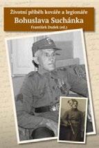 Fotografie královské rodiny s kolébkou je z pohádky O zakleté princezně Milušce. Na druhé fotografii jsou připraveny holčičky k tanečnímu vystoupení.