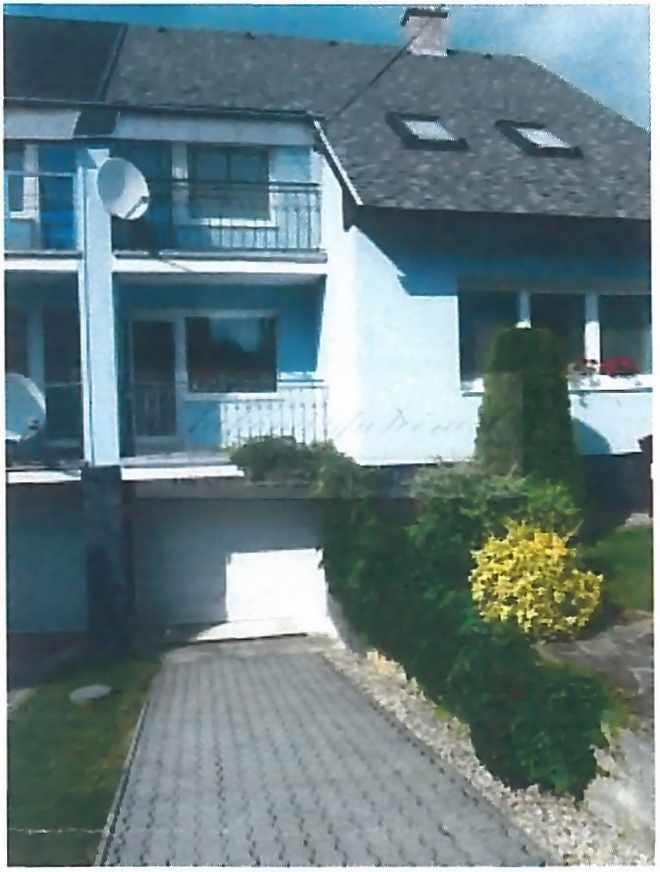 88/291 o výmere 400 m2, druh pozemku: zastavané plochy a nádvoria, o pozemok parcely registra C č. 88/277 o výmere 30 m2, druh pozemku: zastavané plochy a nádvoria, o pozemok parcely registra C č.