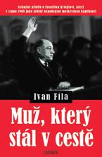 HISTORIE Nonšalantně se usmál a vešel do budovy. Pane Kriegle, volal za ním asi dvacetiletý mladík a doběhl ho u vrátnice.