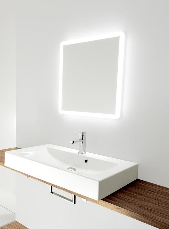 LED MIRRORS Nároky na vybavení koupelny stále stoupají a původní oáza hygieny se mění na relaxační centrum.