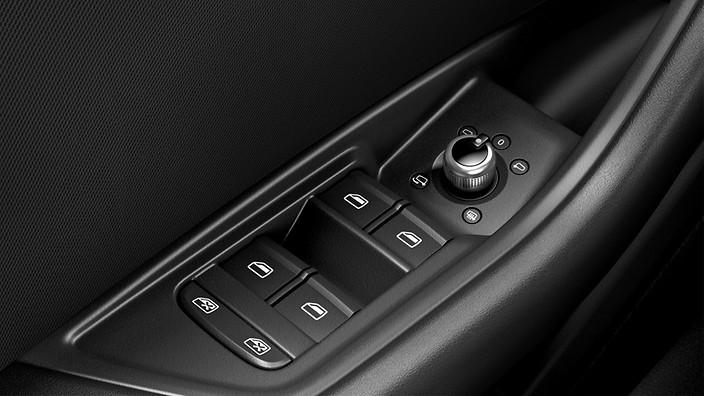 Sériová výbava Uchycení dětské sedačky ISOFIX pro