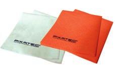 Application Cloths - Aplikační utěrky: Jemné nesavé utěrky se používají k nanášení politur na karoserii vozu. Barvy slouží k rozlišení druhu aplikace. Například - oranžová na karoserii, bílá na sklo.