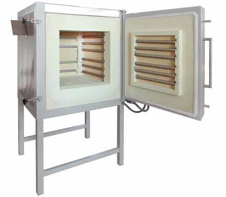 KITTEC INDUSTRIAL-LINE Laboratorní komorové pece INDUSTRIAL-LINE Laboratorní komorové pece modelové řady CLL, do 1400 C U komorových pecí CLL jsou topné spirály na nosných trubkách.